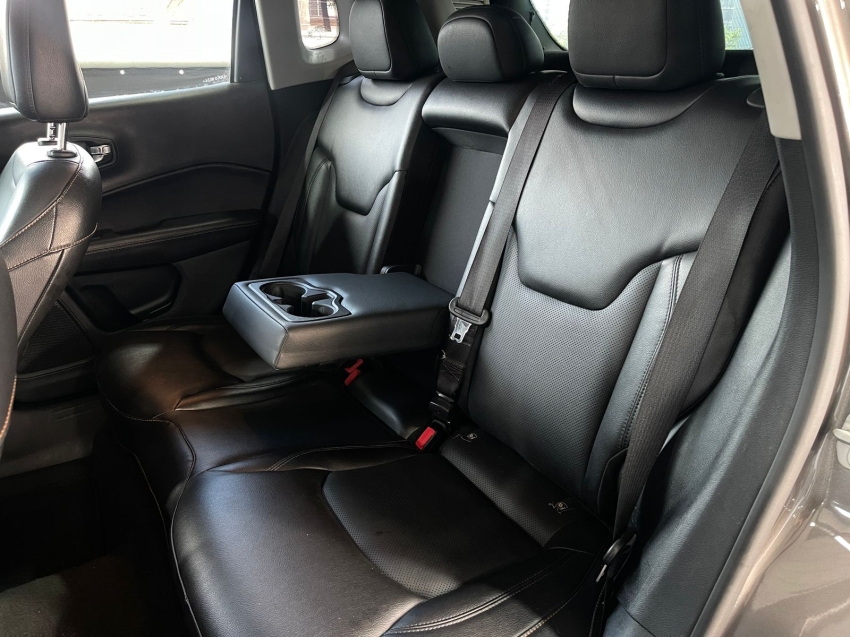 jeep compass 2.0 16v flex longitude automatico 4p 2020 jeep compass 2.0 16v flex longitude automatico 4p 2020