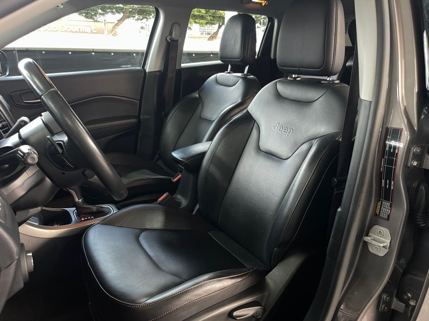 jeep compass 2.0 16v flex longitude automatico 4p 2020 jeep compass 2.0 16v flex longitude automatico 4p 2020