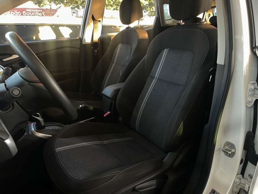 chevrolet tracker 1.0 turbo flex lt automatico 4p 2024