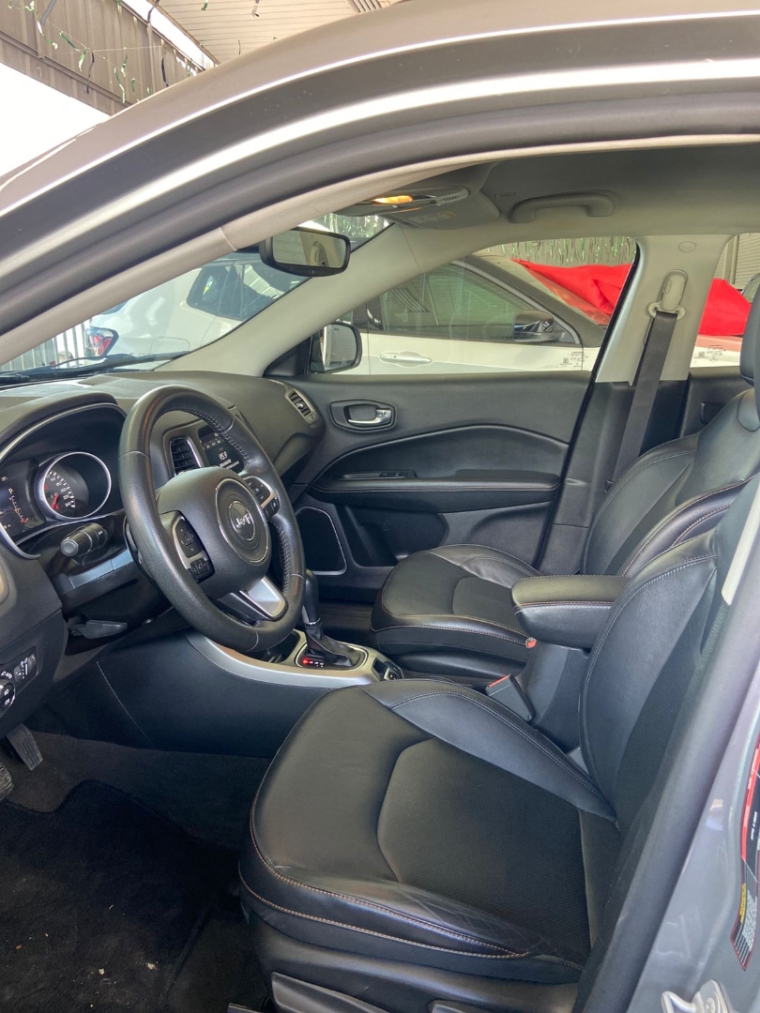 jeep compass 2.0 16v flex longitude automatico 4p 2019