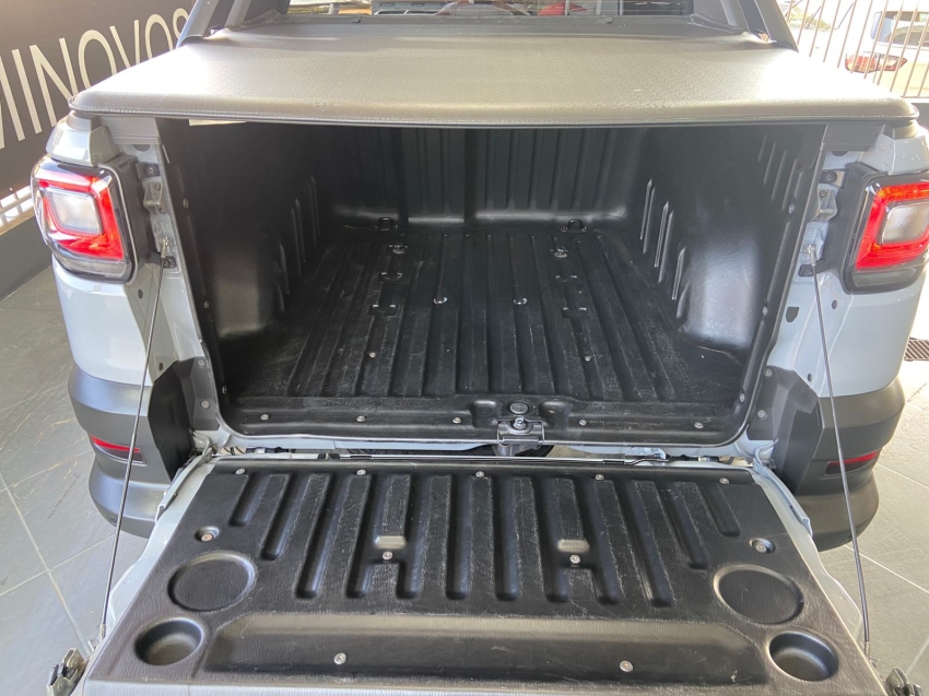 fiat strada 1.0 turbo 200 flex ultra cd cvt 4p automatico 2024