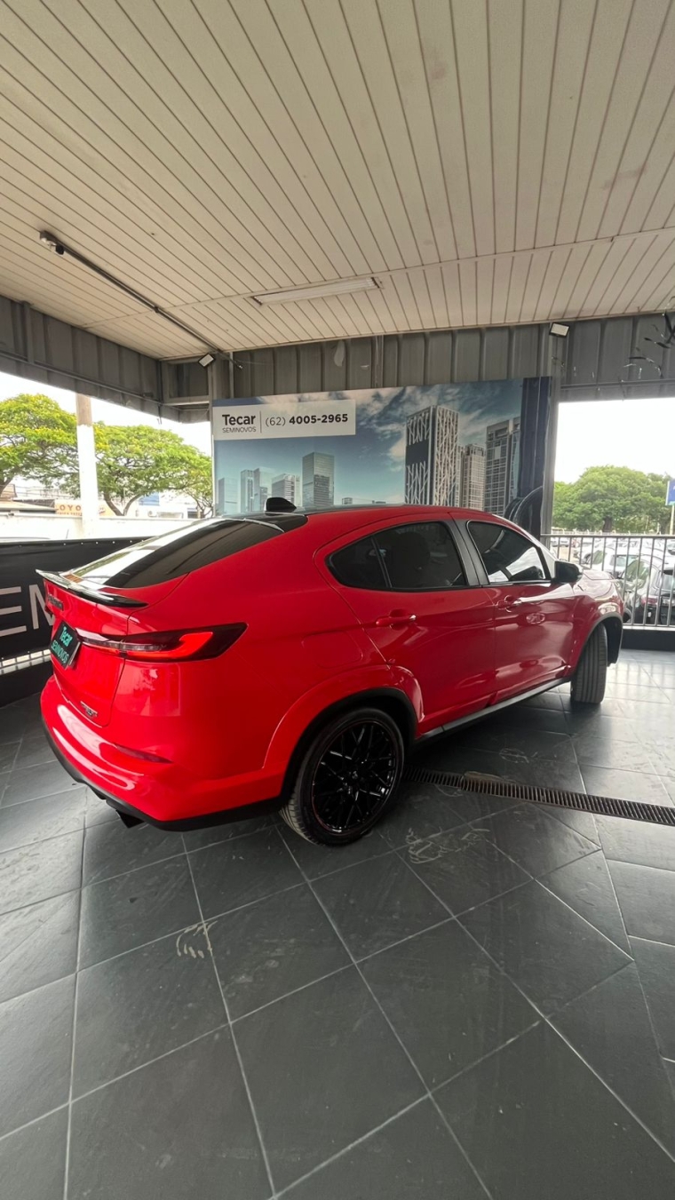fiat fastback 1.3 turbo 270 flex abarth at6 4p automatico 2025
