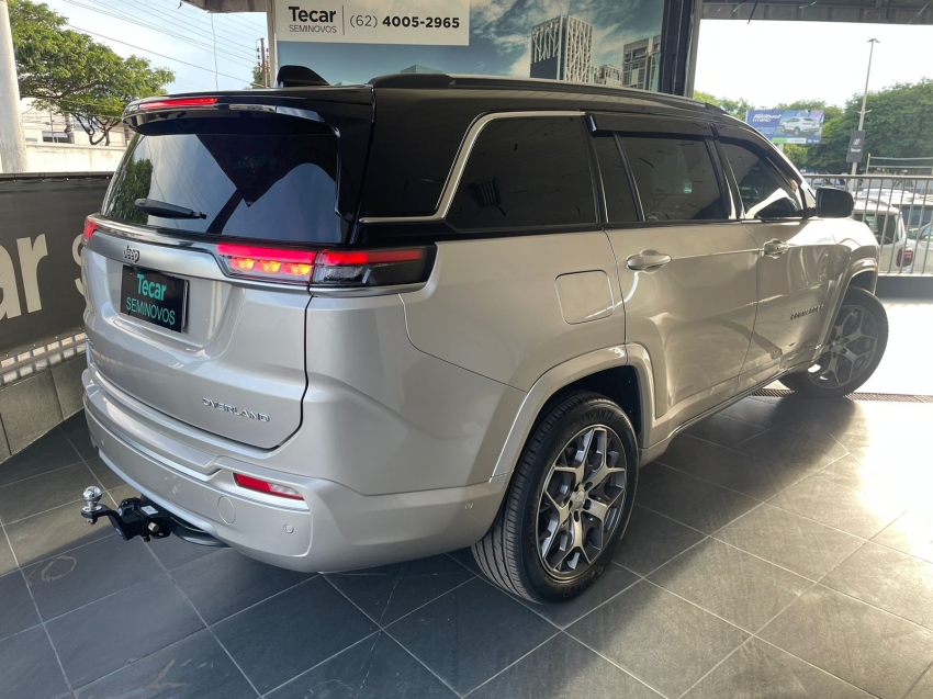 jeep commander 2.0 td380 turbo diesel overland at9 4p automatico 20223