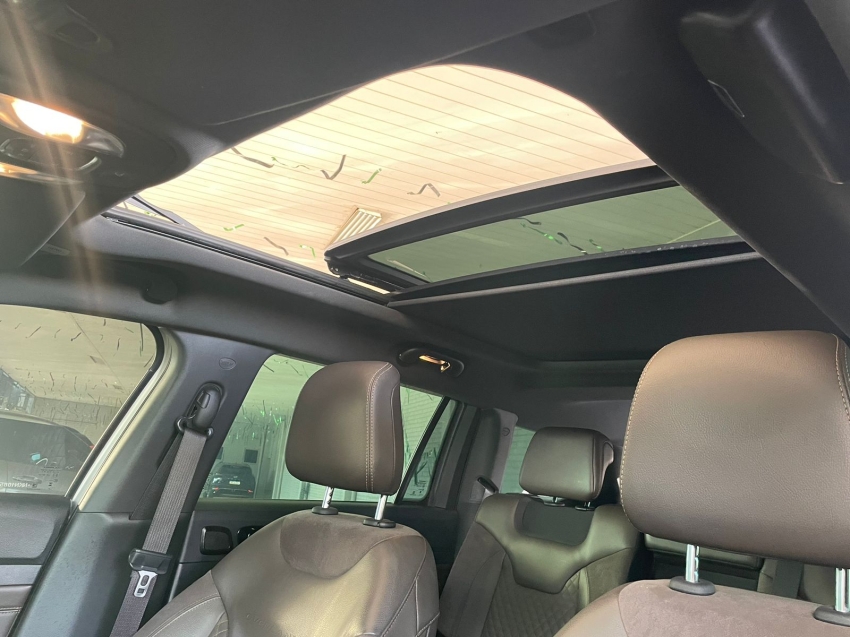 jeep commander 2.0 td380 turbo diesel overland at9 4p automatico 20229