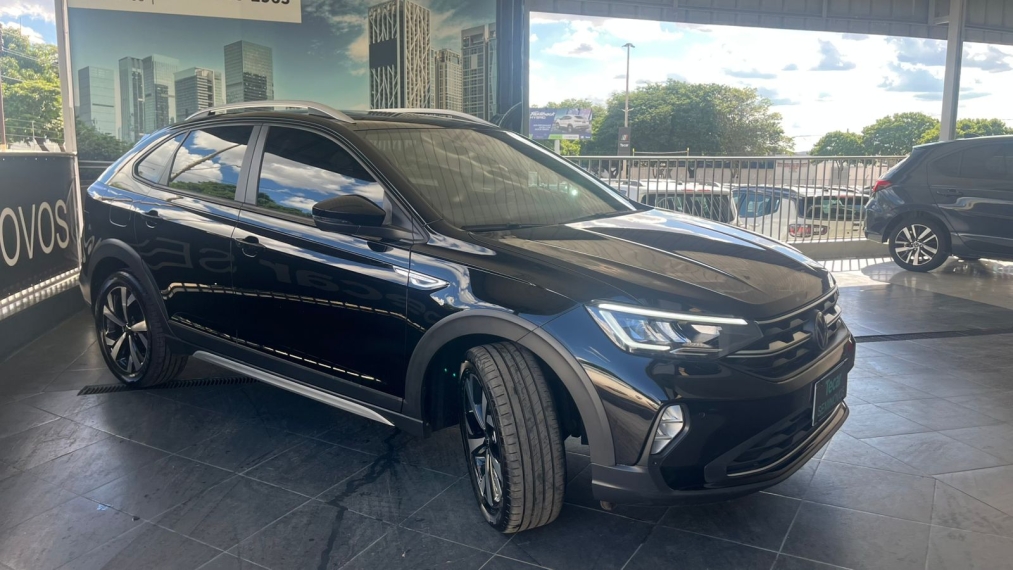 volkswagen nivus 1.0 200 tsi total flex highline automatico 4p 20241