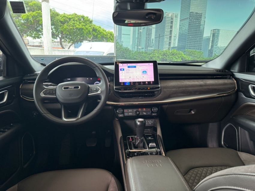 jeep commander 2.0 td380 turbo diesel overland at9 4p automatico 20228