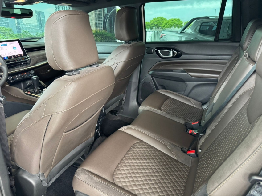 jeep commander 2.0 td380 turbo diesel overland at9 4p automatico 202211