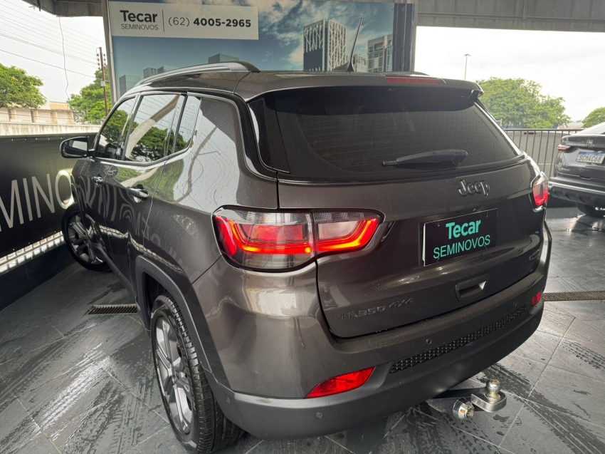 jeep compass 2.0 td350 turbo diesel longitude at9 4p automatico 20223