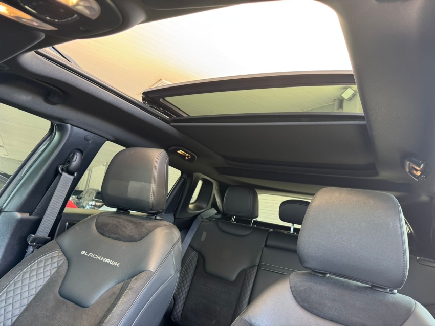 jeep compass 2.0 hurricane 4 turbo gasolina blackhawk at9 4p automatico 202510