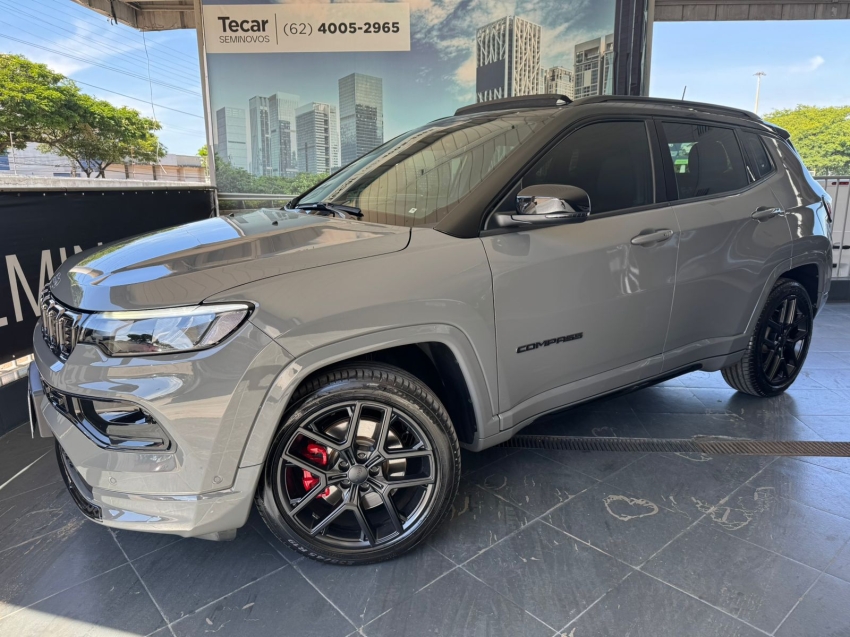 jeep compass 2.0 hurricane 4 turbo gasolina blackhawk at9 4p automatico 2025