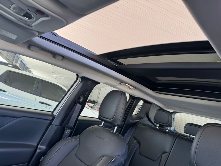 jeep renegade 1.3 t270 turbo flex sahara at6 4p automatico 202610