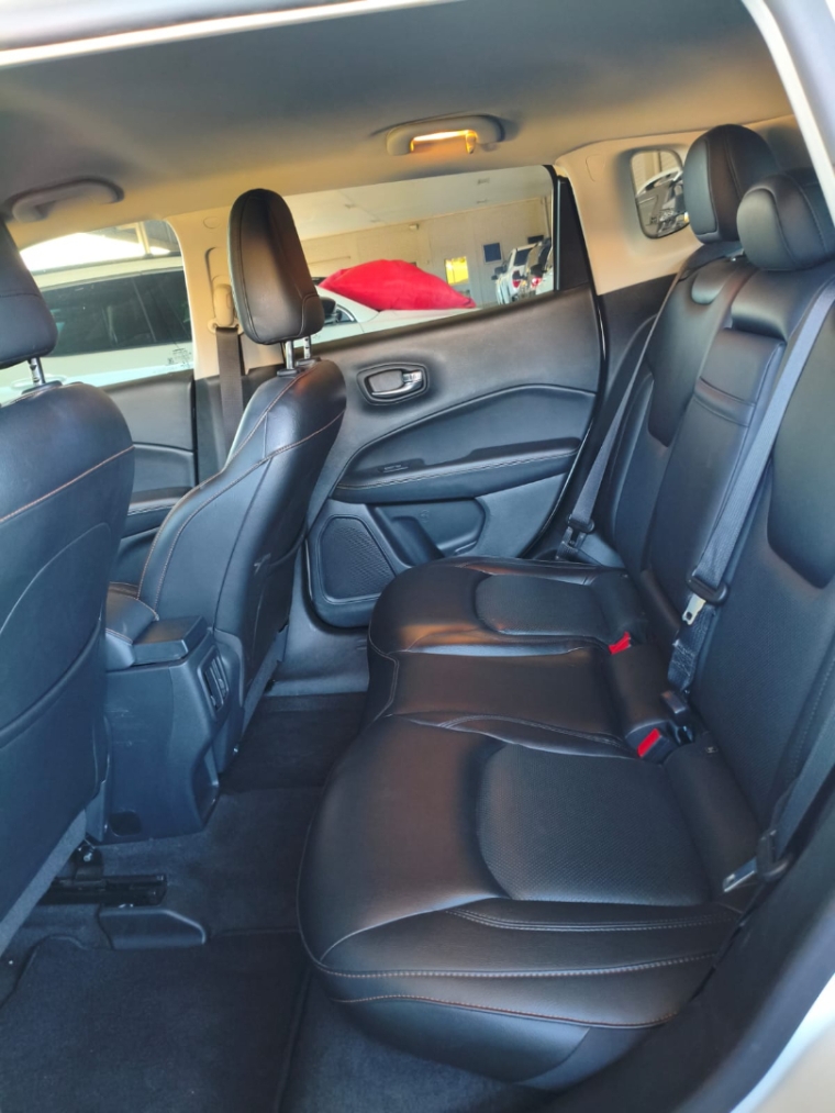 jeep compass 2.0 16v flex longitude automatico 4p 201810