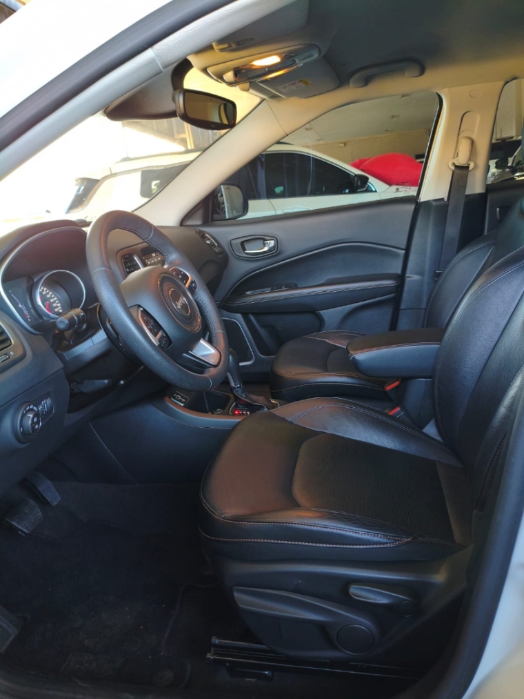 jeep compass 2.0 16v flex longitude automatico 4p 20189