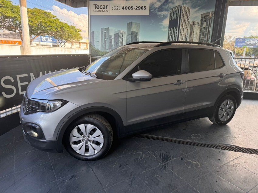 volkswagen t-cross 1.0 200 tsi total flex sense automatico 4p 2025