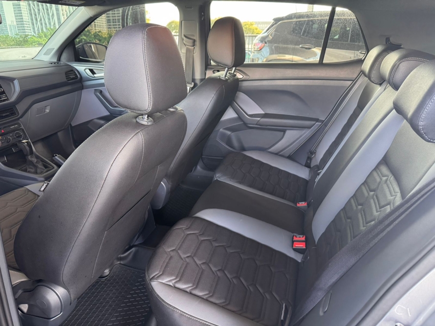 volkswagen t-cross 1.0 200 tsi total flex sense automatico 4p 202510