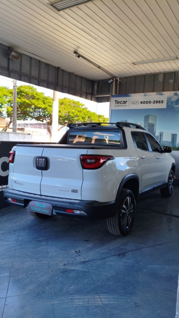 fiat toro 1.3 turbo 270 flex freedom at6 4p automatico 20234