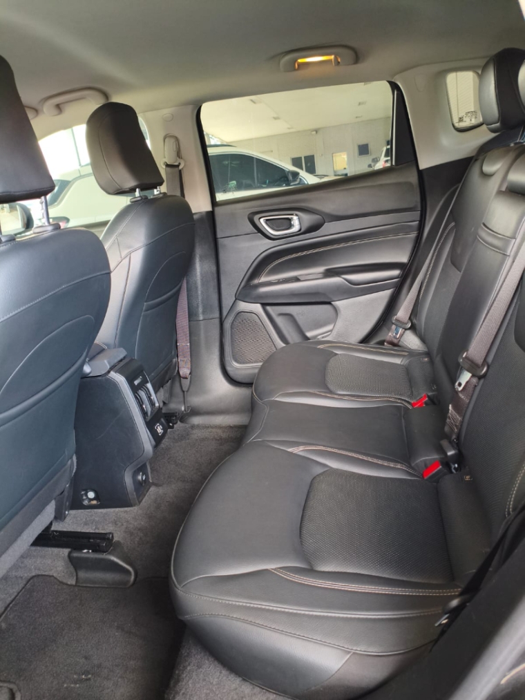 jeep compass 1.3 t270 turbo flex longitude at6 4p automatico 202310