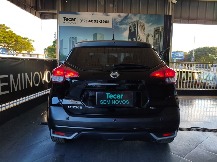 nissan kicks 1.6 16v flexstart sl 4p xtronic flex automatico 20205