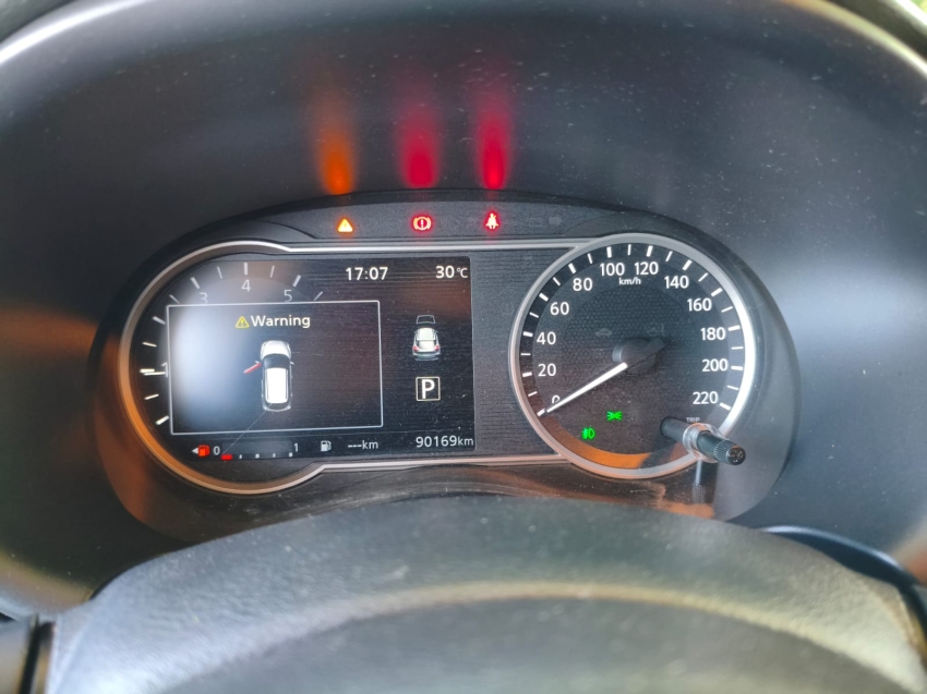 nissan kicks 1.6 16v flexstart sl 4p xtronic flex automatico 20206