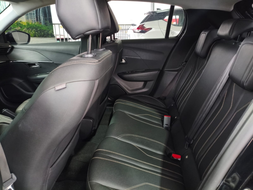 peugeot 208 1.6 16v flex allure at6 4p automatico 202210
