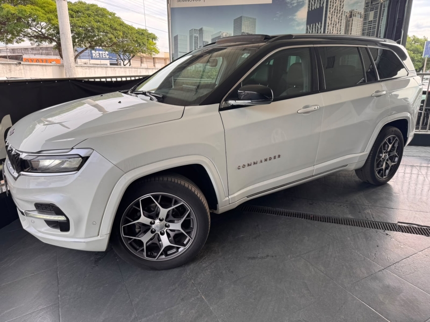 jeep commander 2.0 td380 turbo diesel overland at9 4p automatico 2022