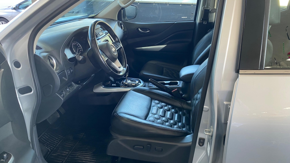 nissan frontier 2.3 16v turbo diesel platinum cd 4x4 automatico 4p 2023