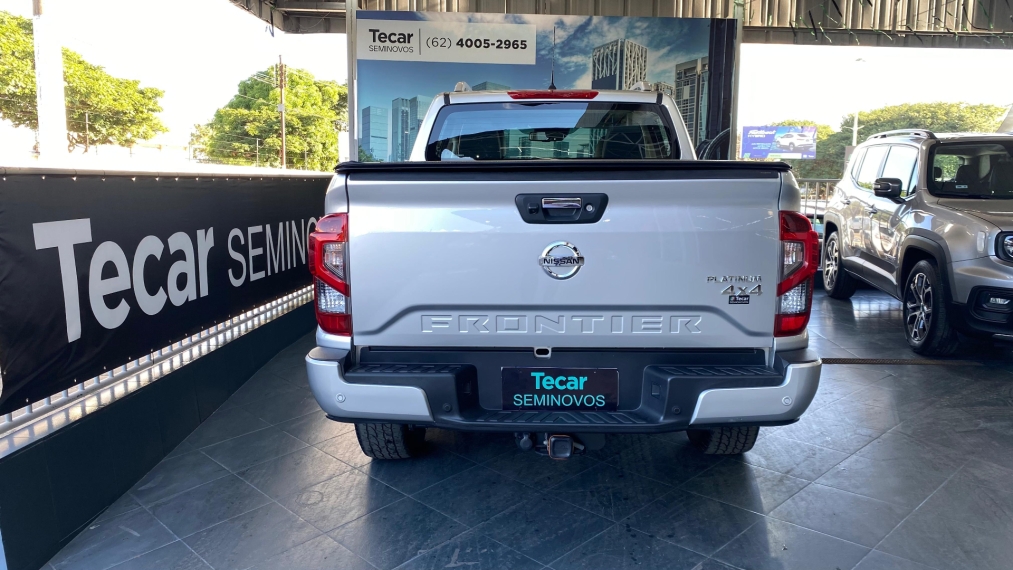 nissan frontier 2.3 16v turbo diesel platinum cd 4x4 automatico 4p 2023