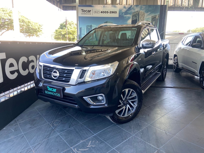 nissan frontier 2.3 16v turbo diesel le cd 4x4 automatico 4p 2021 nissan frontier 2.3 16v turbo diesel le cd 4x4 automatico 4p 2021