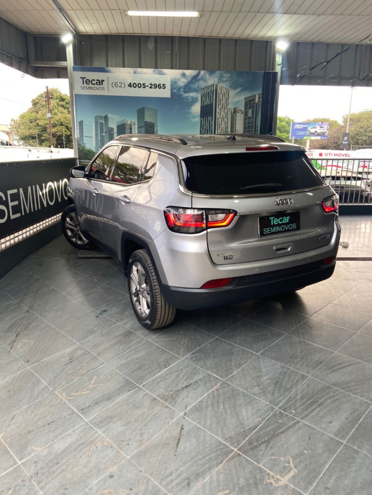 jeep compass 1.3 t270 turbo flex longitude at6 4p automatico 2023