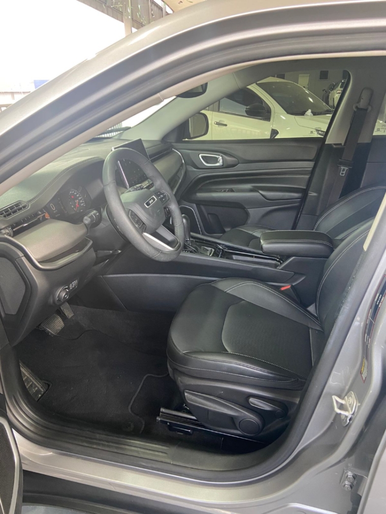 jeep compass 1.3 t270 turbo flex longitude at6 4p automatico 2023