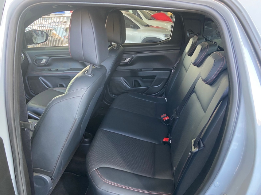 fiat strada 1.0 turbo 200 flex ultra cd cvt 4p automatico 2024