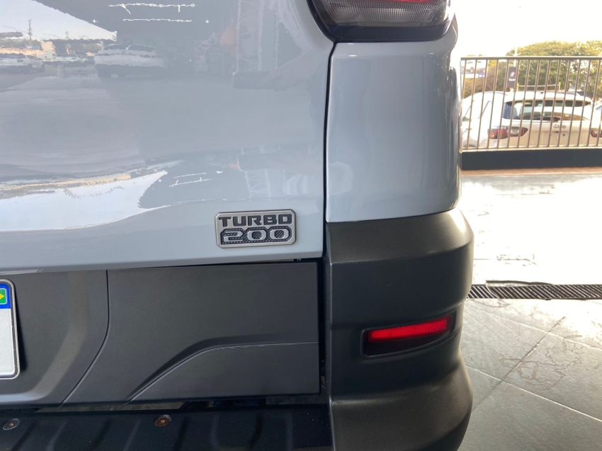 fiat strada 1.0 turbo 200 flex ultra cd cvt 4p automatico 2024