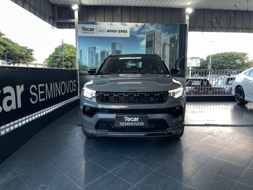 jeep compass 2.0 hurricane 4 turbo gasolina blackhawk at9 4p automatico 20251