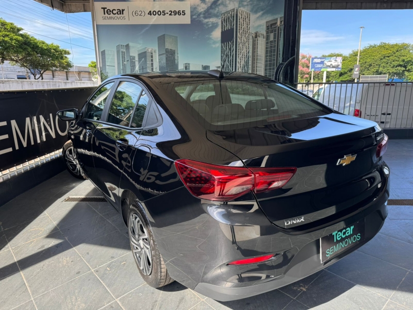 chevrolet onix 1.0 turbo flex automatico 4p 20243
