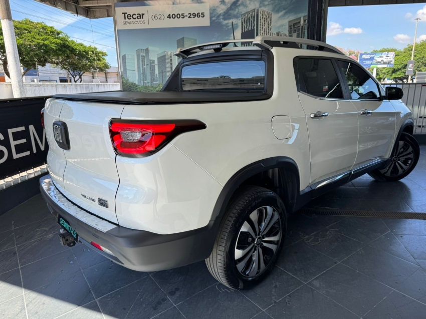 fiat toro 1.3 turbo 270 flex volcano at6 4p automatico 20254