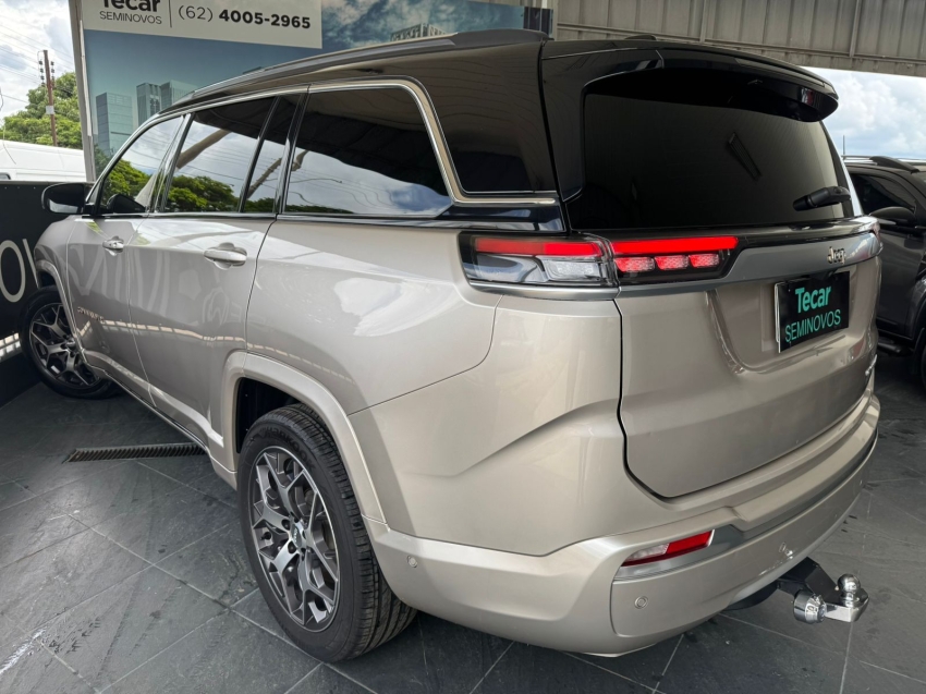 jeep commander 1.3 t270 turbo flex overland at6 4p automatico 20223