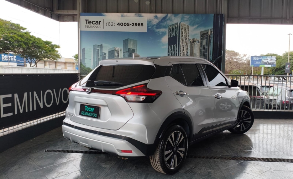 nissan kicks 1.6 16v flexstart exclusive xtronic flex 5p automatico 20224