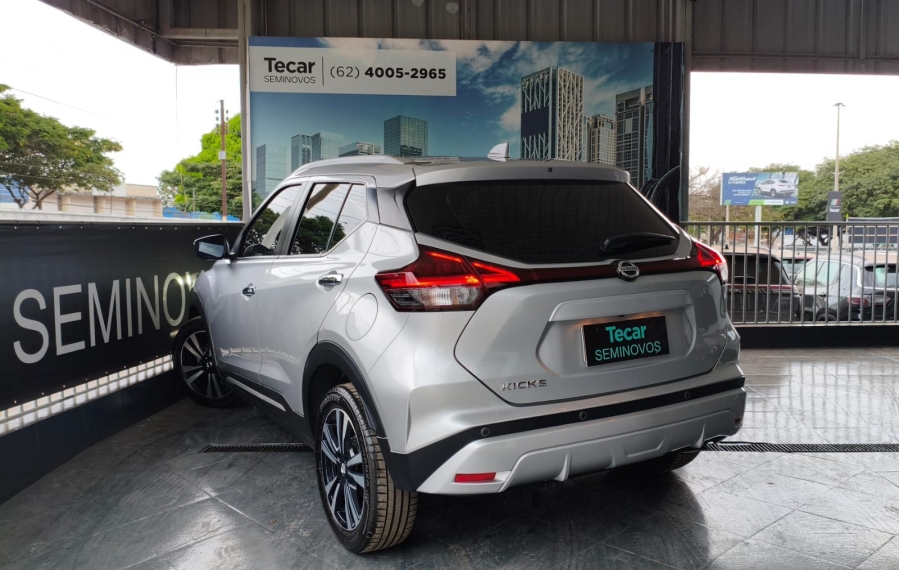 nissan kicks 1.6 16v flexstart exclusive xtronic flex 5p automatico 20223