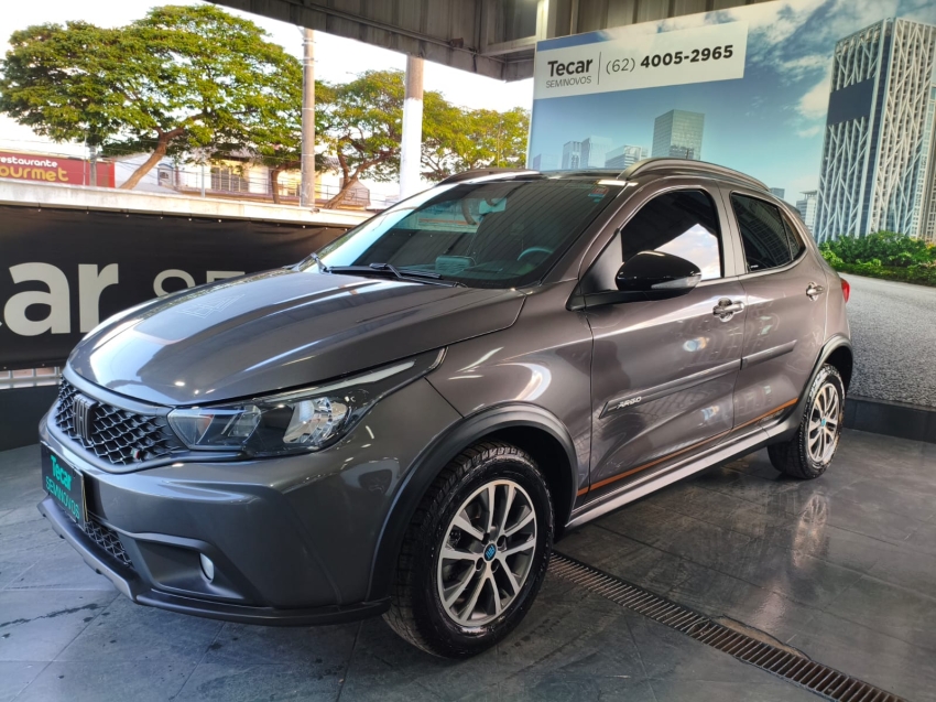 fiat argo 1.3 firefly flex trekking manual 4p 2025