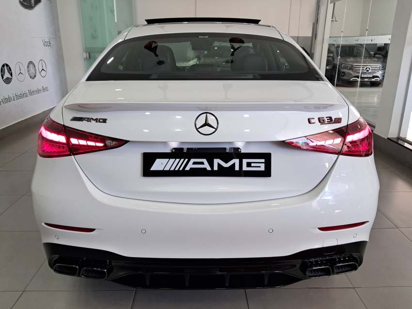 mercedes-benz c 63 amg 2.0 turbo phev s e performance 4matic+ speedshift.