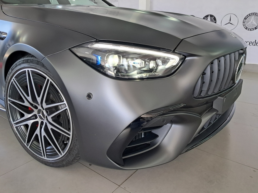 mercedes-benz c 63 amg 2.0 turbo phev s e performance 4matic+ speedshift.