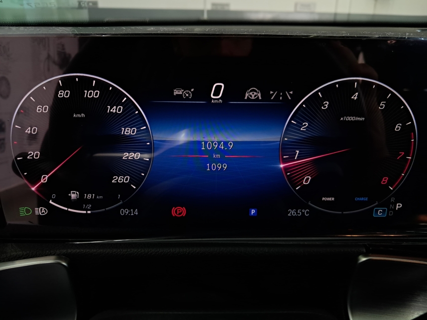 mercedes-benz glb 200 1.3 mhev progressive 7g-dct hibrido 4p automatico 2024