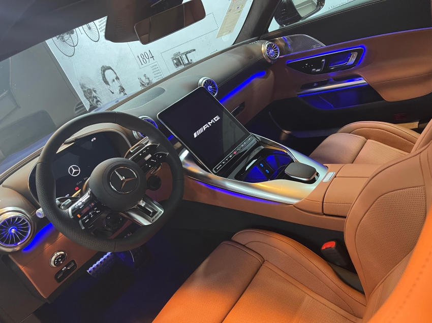 mercedes-benz amg gt 63 4.0 v8 turbo phev s e performance coupe 2p 4matic+ speedshift gasolina automatico 2025