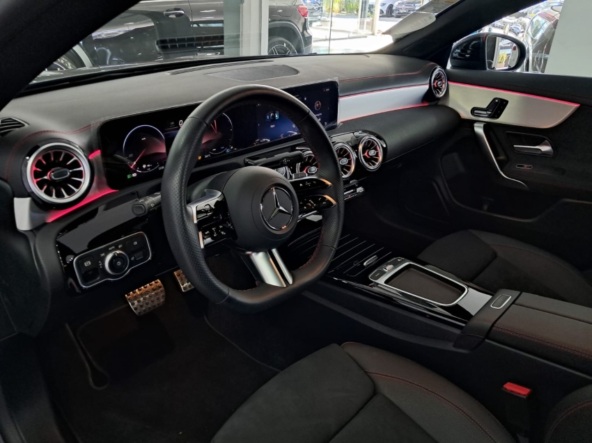 mercedes-benz cla 200 1.3 mhev 7g-dct hibrido 4p automatico 2025
