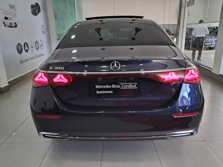 mercedes-benz e 300 2.0 mhev exclusive 9g-tronic hibrido 4p automatico 2025