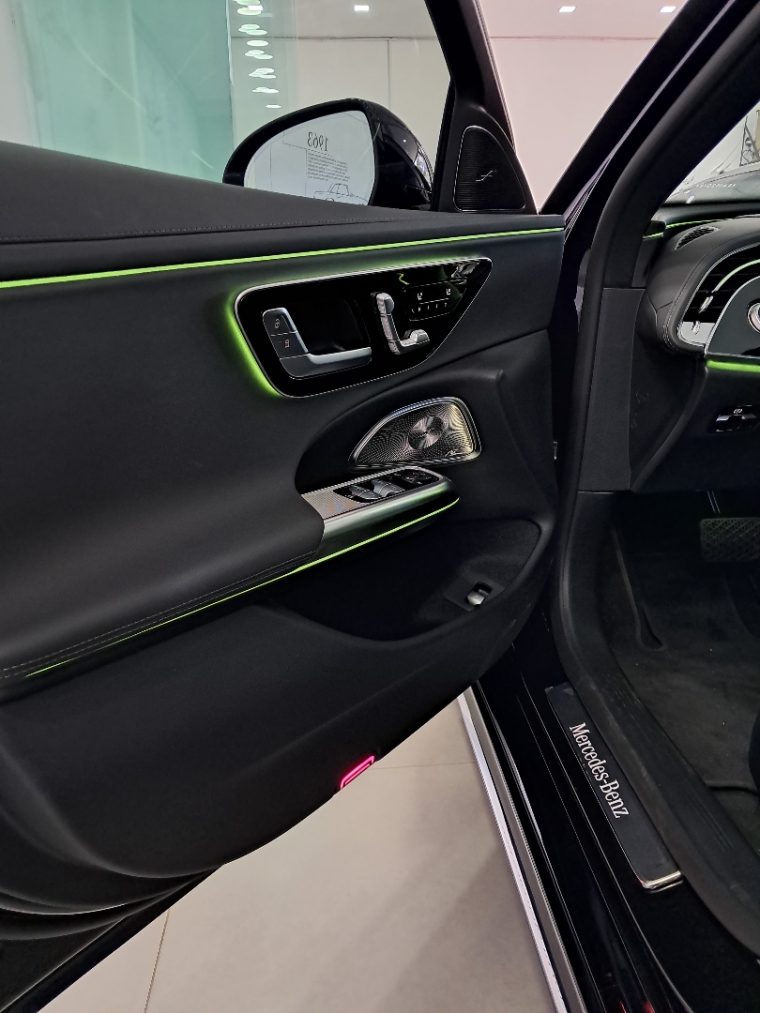 mercedes-benz e 300 2.0 mhev exclusive 9g-tronic hibrido 4p automatico 2025
