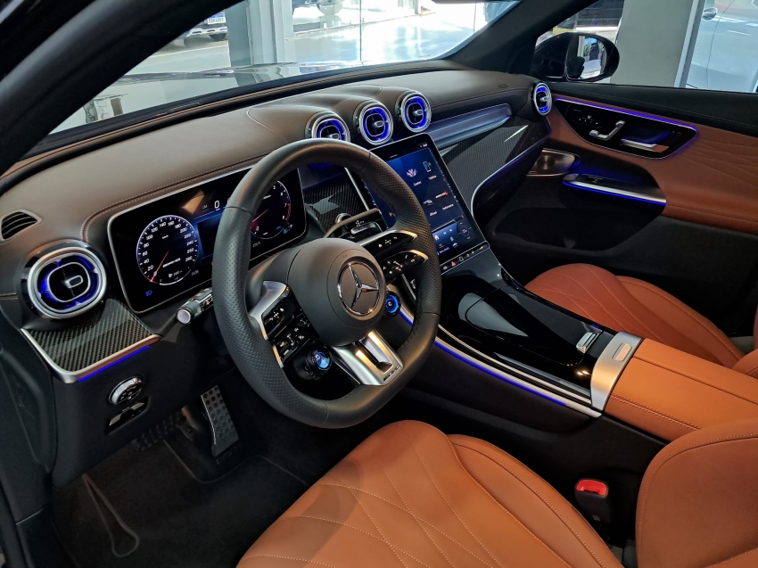 mercedes-benz glc 43 amg 2.0 mhev 4matic speedshift hibrido 4p automatico 2024