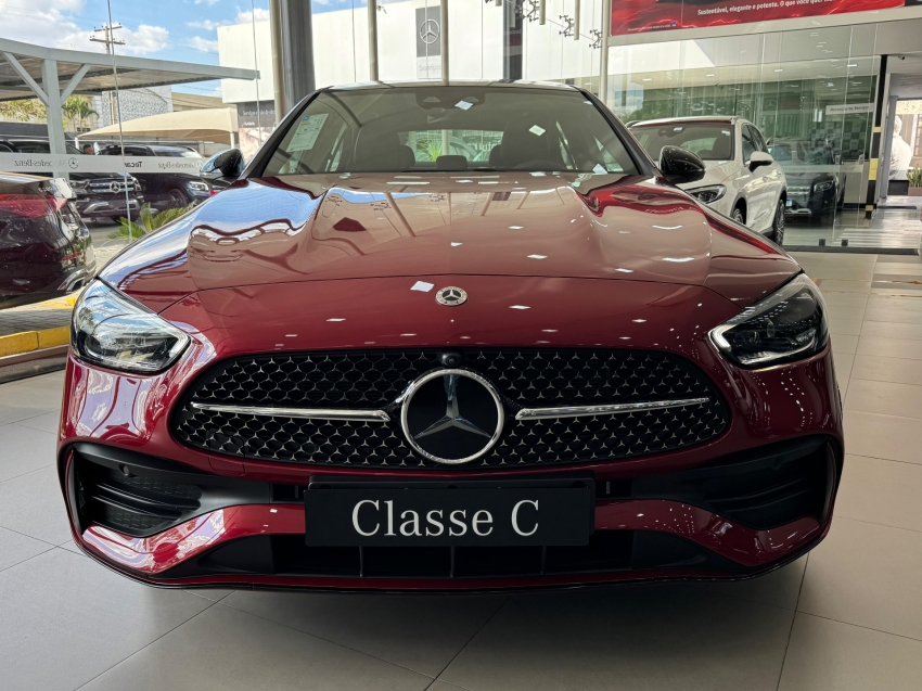 mercedes-benz c 300 2.0 eq boost hibrido amg line 9g-tronic 4p automatico 2024