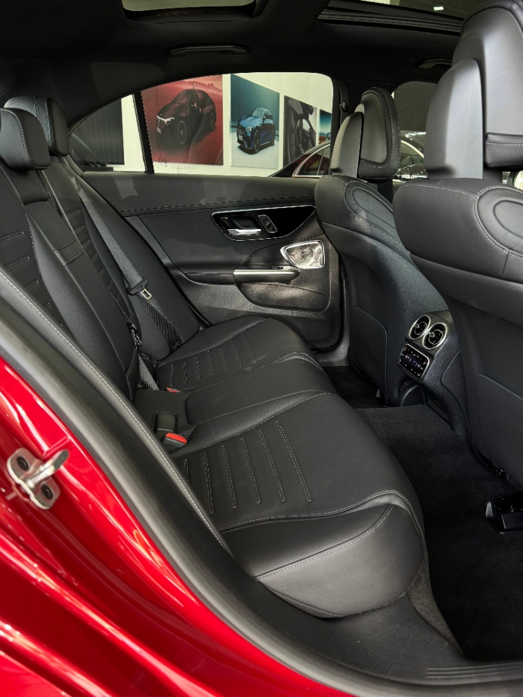 mercedes-benz c 300 2.0 eq boost hibrido amg line 9g-tronic 4p automatico 2024