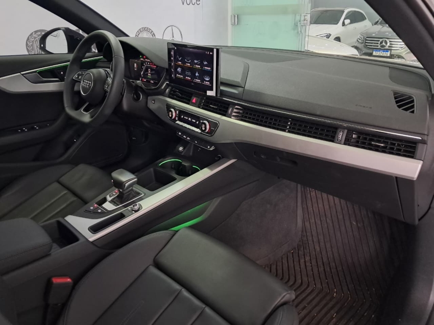 audi a4 2.0 tfsi mhev s line quattro tronic hibrido 4p automatico 2024